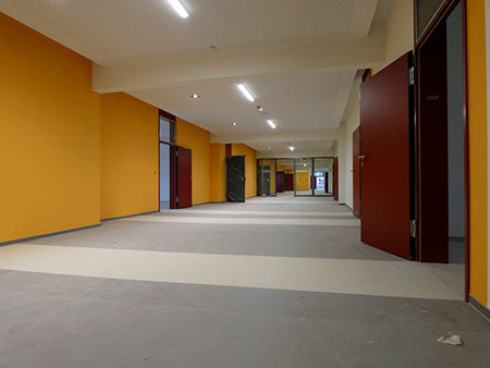 Grundschule in Dresden: Flur